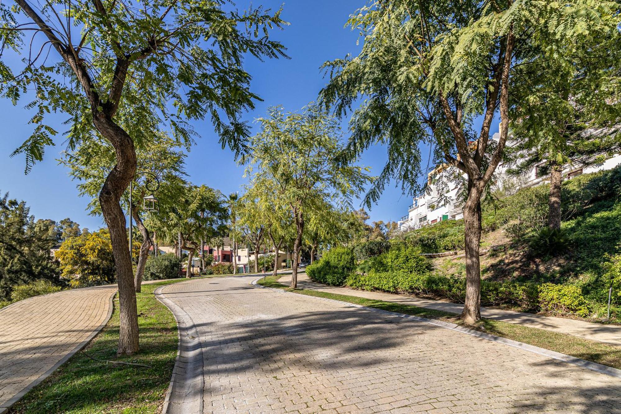 Rentitspain Apartamento Charming Gym, Jacuzzi Y Balcon Estepona Exteriér fotografie