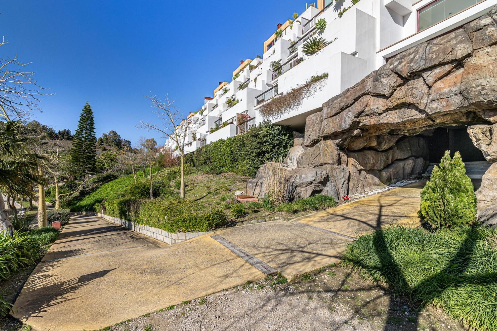 Rentitspain Apartamento Charming Gym, Jacuzzi Y Balcon Estepona Exteriér fotografie