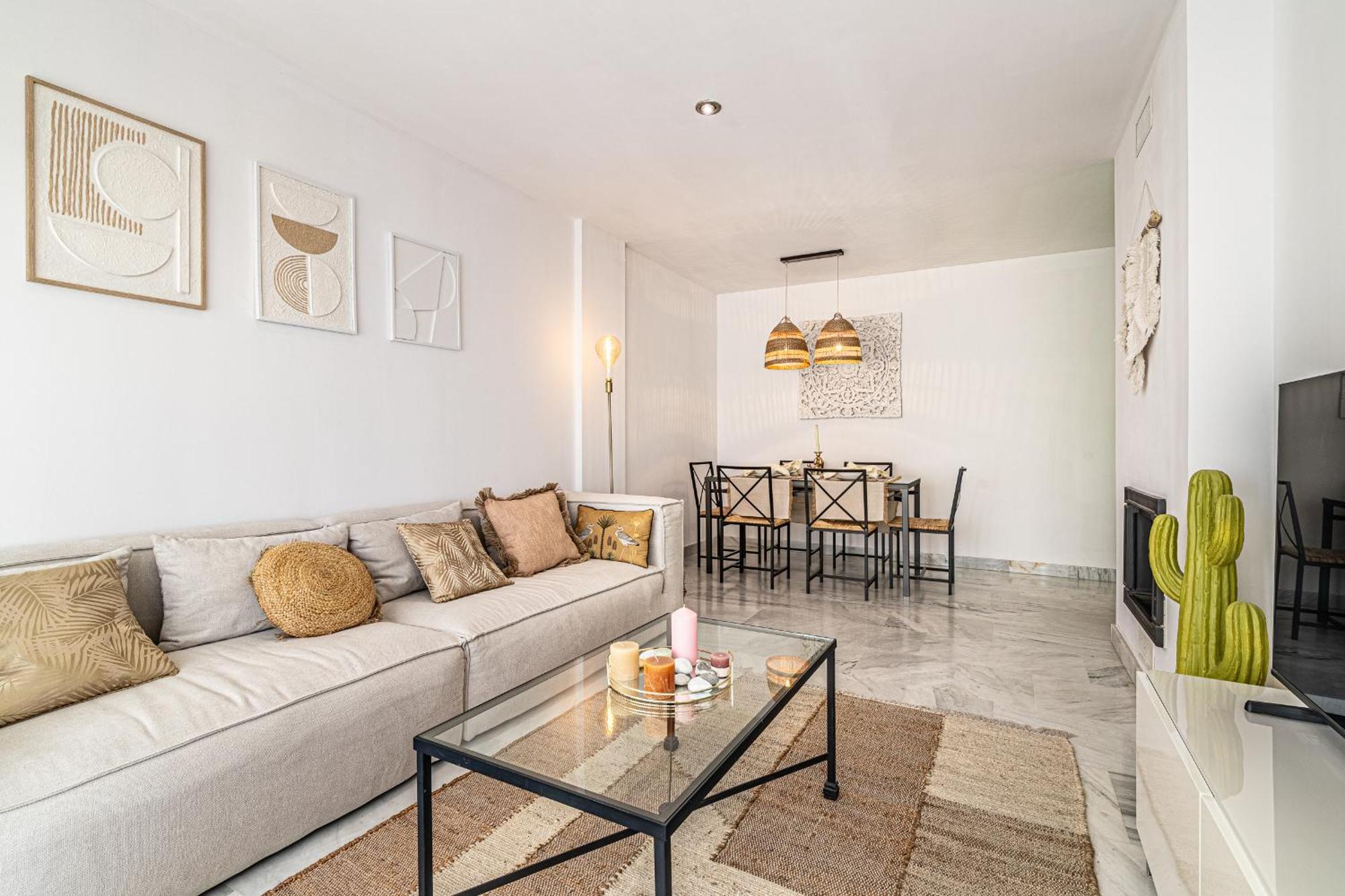 Rentitspain Apartamento Charming Gym, Jacuzzi Y Balcon Estepona Exteriér fotografie