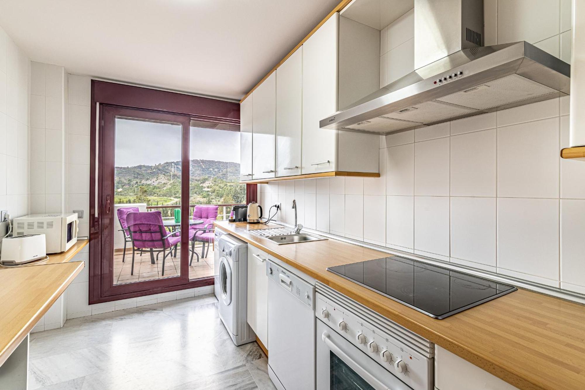 Rentitspain Apartamento Charming Gym, Jacuzzi Y Balcon Estepona Exteriér fotografie