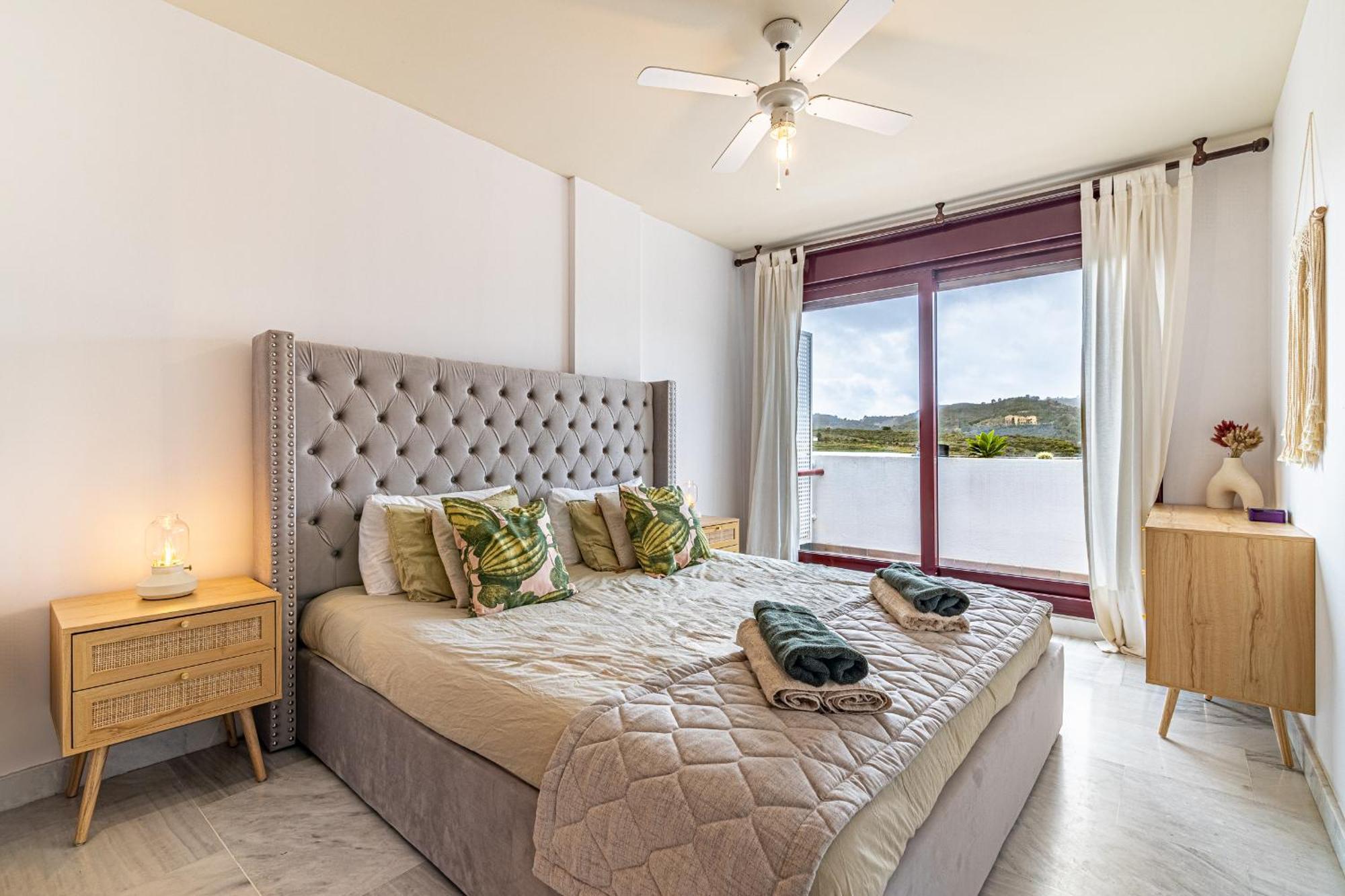 Rentitspain Apartamento Charming Gym, Jacuzzi Y Balcon Estepona Exteriér fotografie