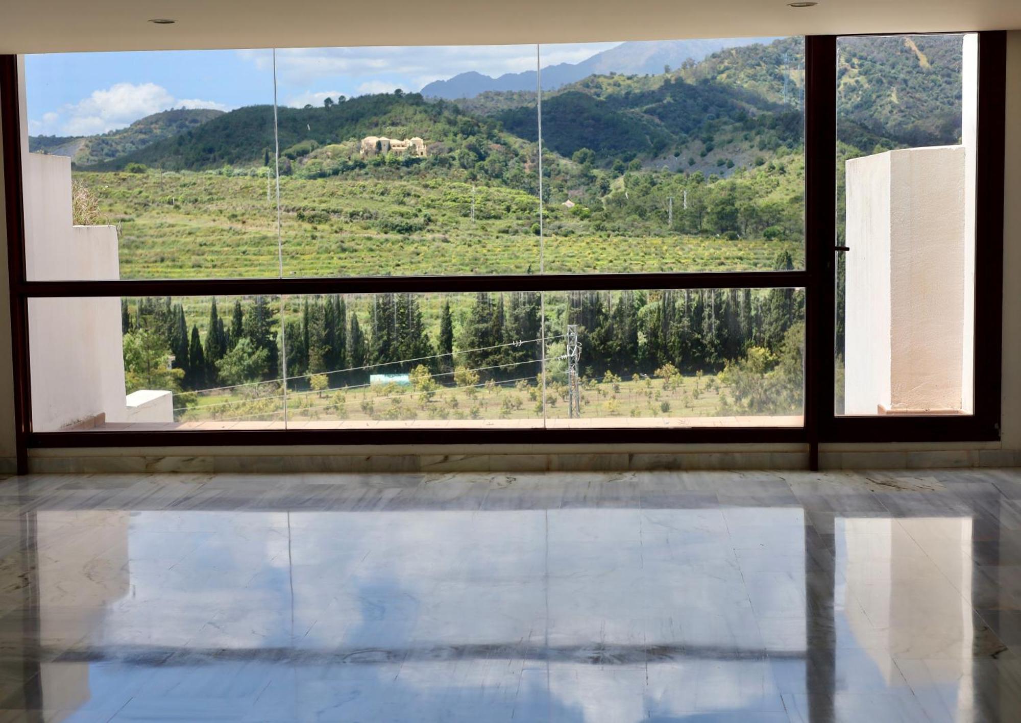Rentitspain Apartamento Charming Gym, Jacuzzi Y Balcon Estepona Exteriér fotografie